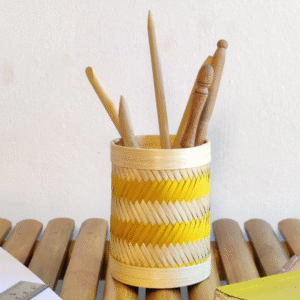 Bamboo Penstand